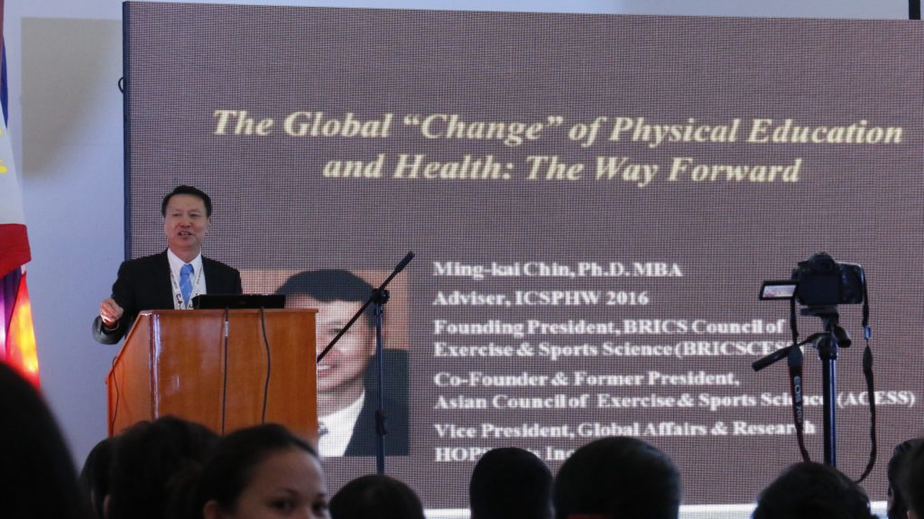 Asian Council of Exercise and Sports Science Co-Founder Dr. Ming-kai Chin speaking in front of the participants